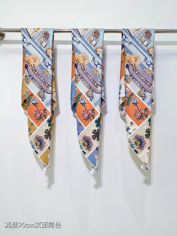 Hermes silk scarf hm43